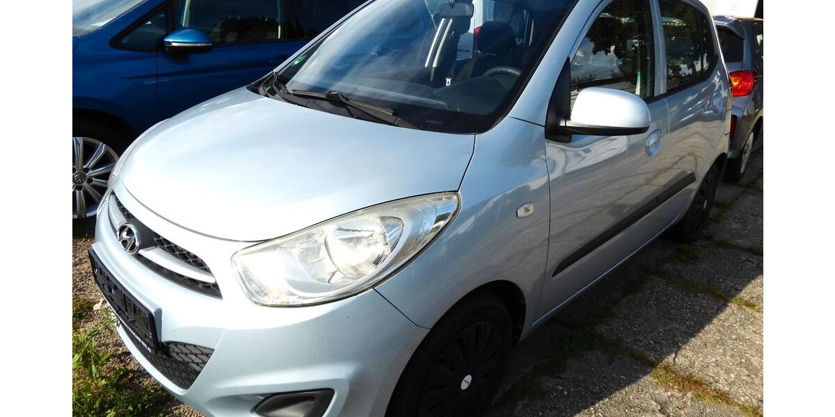 Hyundai i10 97.026 km 4.240 &euro; Dresden 01237