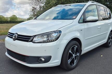 VW Touran 185.000 km 8.700 &euro; Coswig 01640