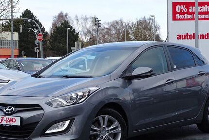 Hyundai i30 29.996 km 12.990 &euro; Dresden 01069