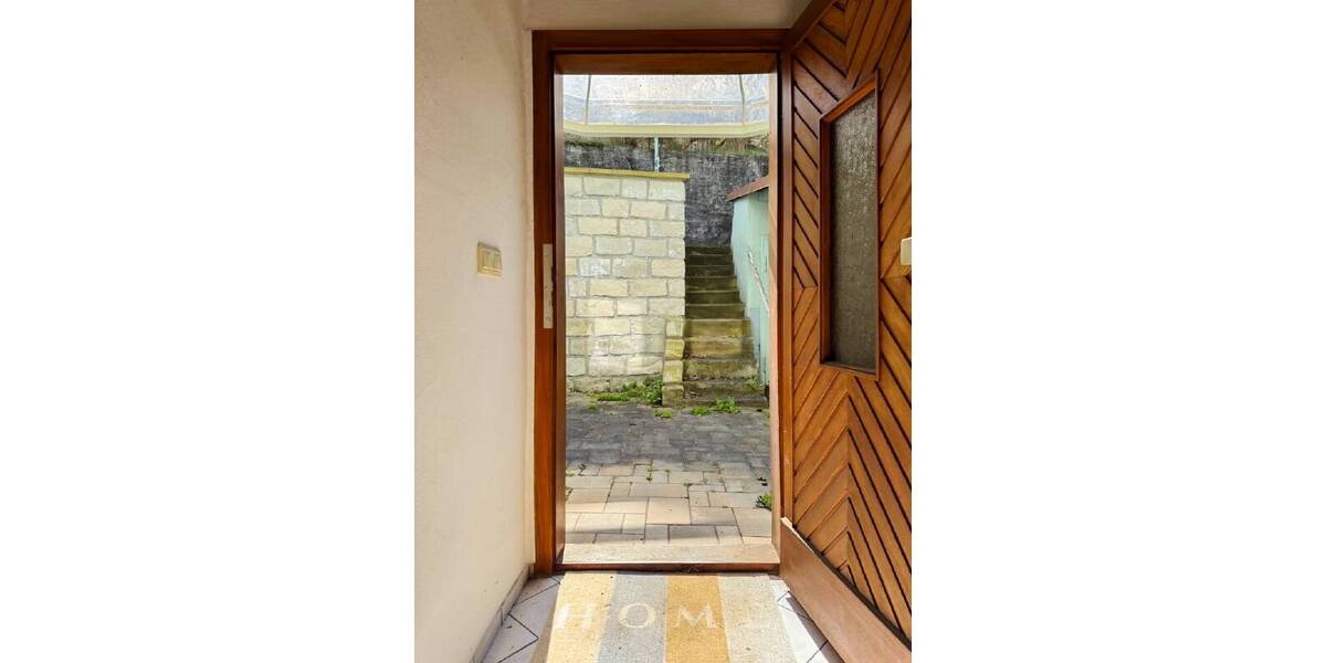 Einfamilienhaus Königstein - 4 Zimmer, 117 m&sup2;, 140.000&euro; | Angebot:26683270