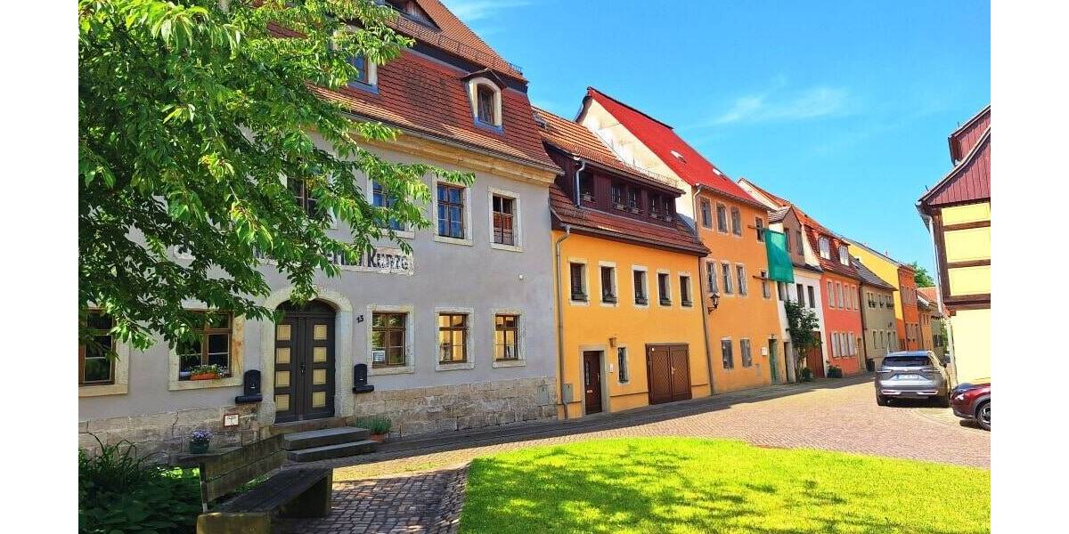 Einfamilienhaus Pirna - 6 Zimmer, 194 m&sup2;, 395.000&euro; | Angebot:26093575