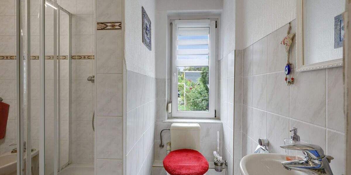 Einfamilienhaus Dresden Klotzsche - 4 Zimmer, 100 m&sup2;, 449.000&euro; | Angebot:25694664