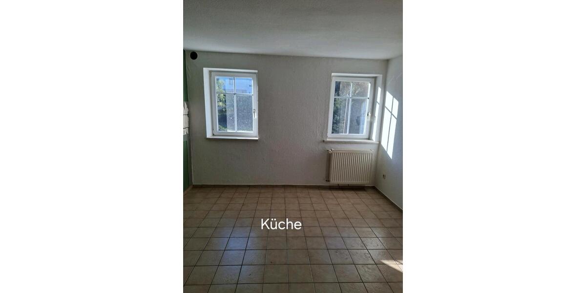 Etagenwohnung Dippoldiswalde - 4 Zimmer, 82 m&sup2;, 600&euro; | Angebot:26105046