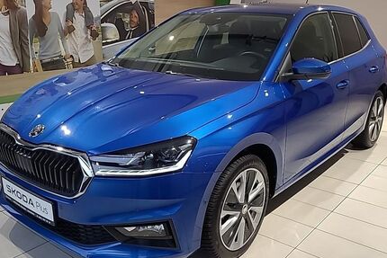 Skoda Fabia 22.441 km 19.440 &euro; Dresden 01067