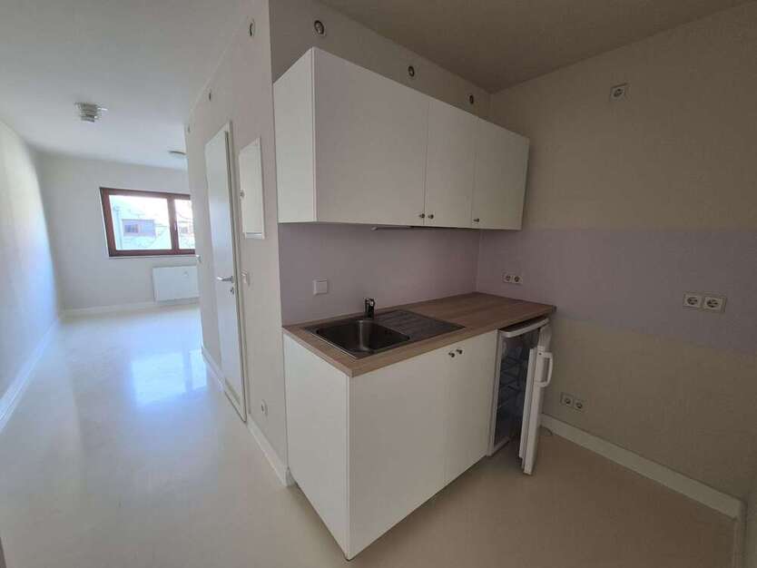 Wohnung zum Mieten in Dresden 321 € 21 m²