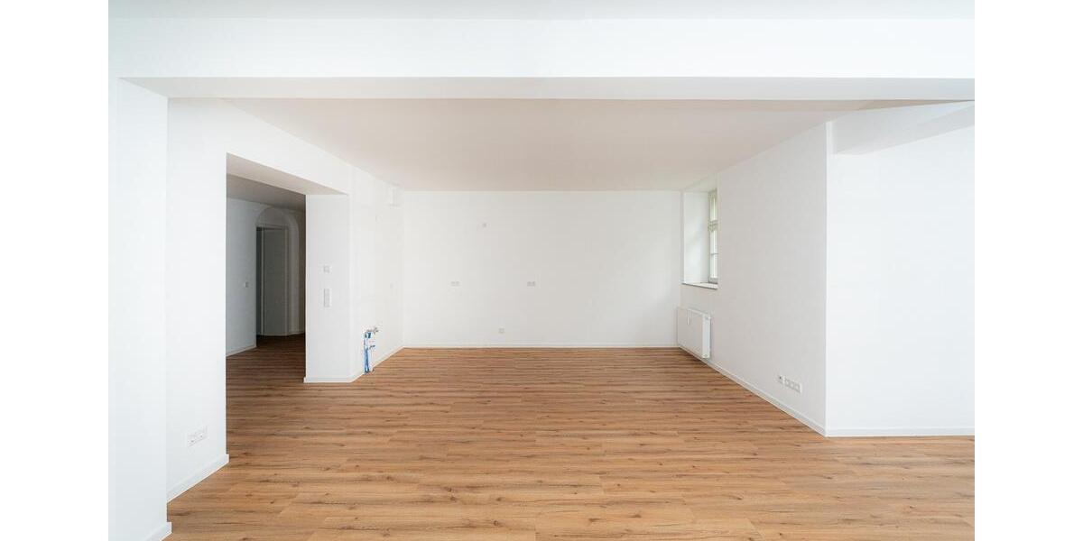 Etagenwohnung Dresden Loschwitz - 3 Zimmer, 118 m&sup2;, 1.300&euro; | Angebot:25483674