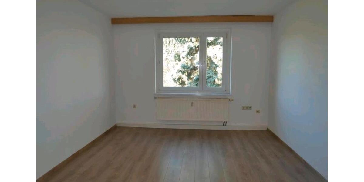 Etagenwohnung Großharthau - 2 Zimmer, 50 m&sup2;, 357&euro; | Angebot:26610486