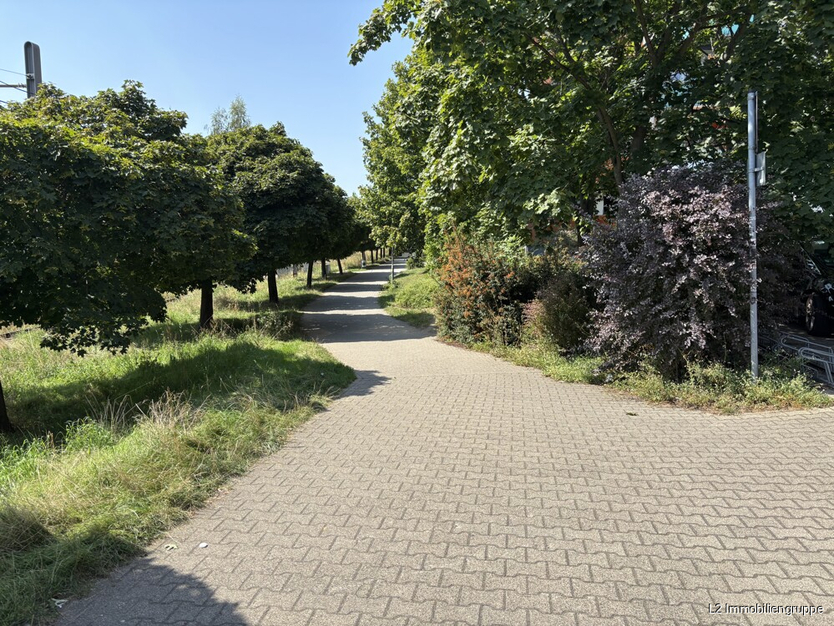 Seniorengerechte 3-Zimmer Eigentumswohnung mit Fahrstuhl und TG in zentraler Lage von Coswig