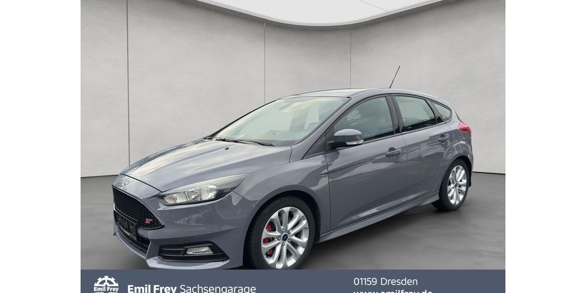 Ford Focus 94.556 km 15.940 &euro; Dresden 01159