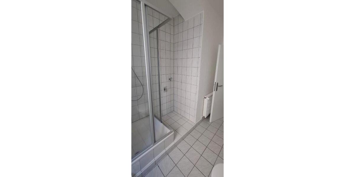Erdgeschoßwohnung Freital - 3 Zimmer, 64 m&sup2;, 477&euro; | Angebot:26129614