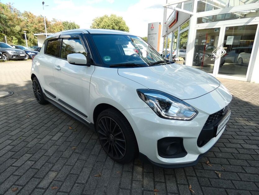 Suzuki Swift 28.611 km 20.890 € Radebeul 01445