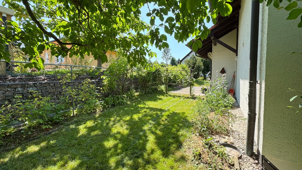 Helles, großes Einfamilienhaus mit Einliegerwohnung und Büro, Praxis oder Ferienwohnung - Einfamilienhaus Pohrsdorf Pohrsdorf | Angebot:27456107