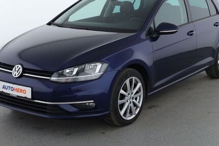 VW Golf 77.543 km 14.650 &euro; Dresden 01187