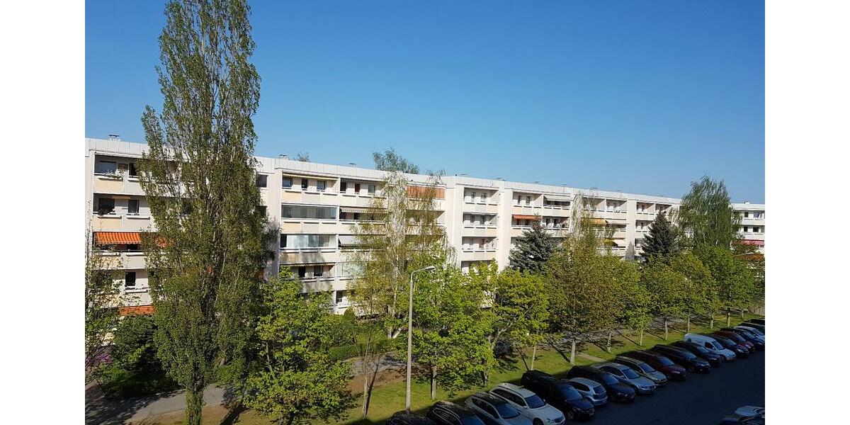 Etagenwohnung Dresden Prohlis - 4 Zimmer, 76 m&sup2;, 179.000&euro; | Angebot:25992218