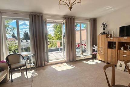 tolle 2 Zimmer PenthouseWohnung in beliebten Stadtteil Bühlau!