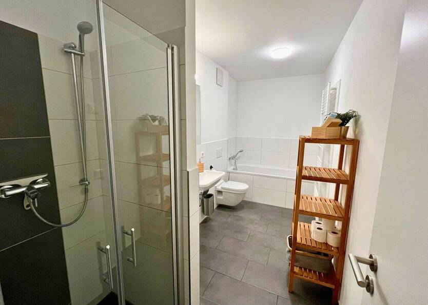 neuwertige Wohnung in direkter Zentrumslage
