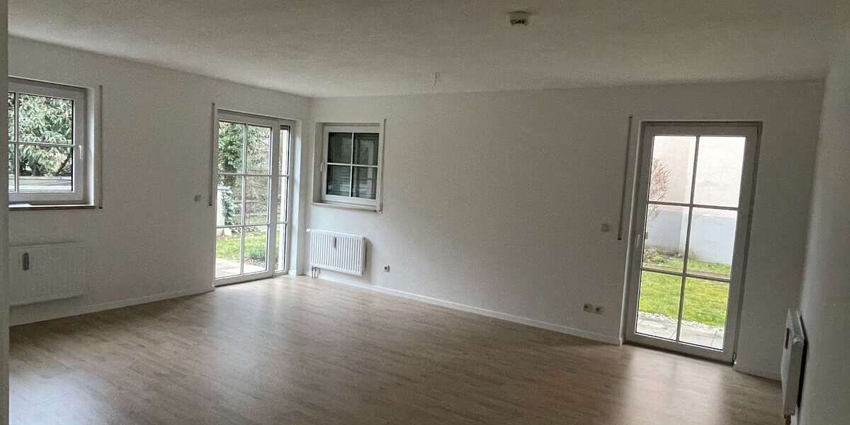 Etagenwohnung Dresden Prohlis - 2 Zimmer, 68 m&sup2;, 189.000&euro; | Angebot:27130618