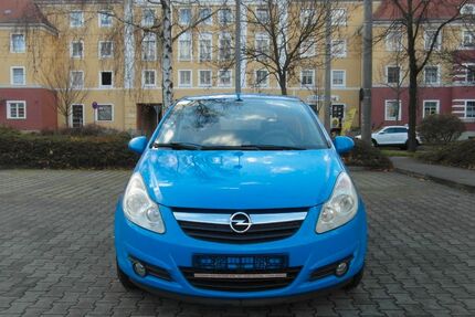 Opel Corsa 58.235 km 3.999 &euro; Dresden 01237