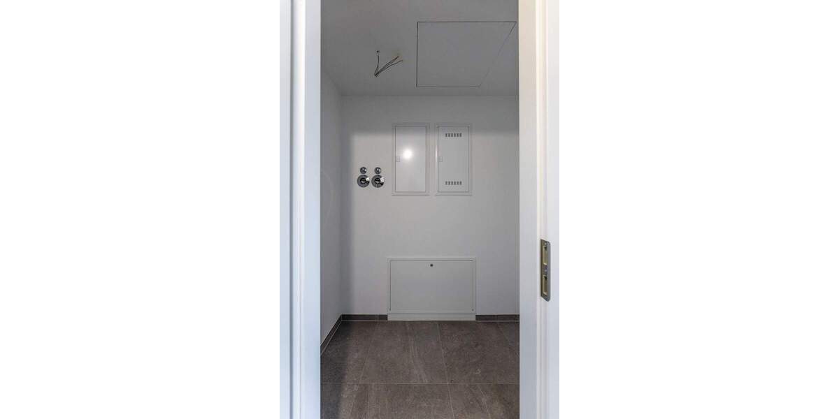 Etagenwohnung Dresden Leipziger Vorstadt - 2 Zimmer, 82 m&sup2;, 486.200&euro; | Angebot:26276005