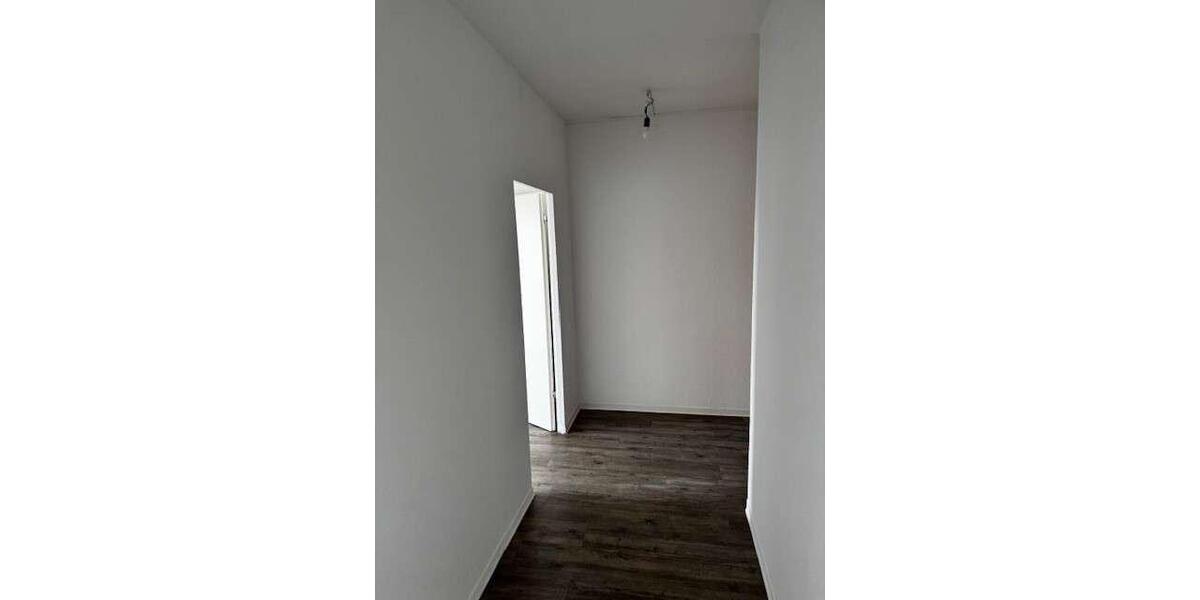 Etagenwohnung Dresden Blasewitz - 33 Zimmer, 79 m&sup2;, 750&euro; | Angebot:26165754