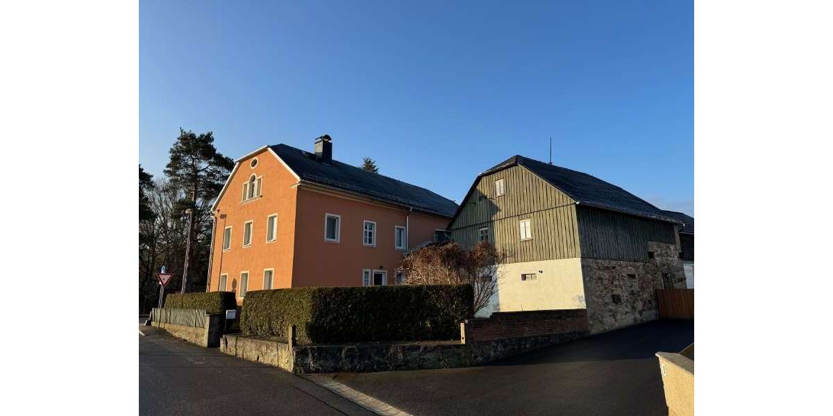 Büro in Großharthau 180.000 € 77.77 m² zimmer