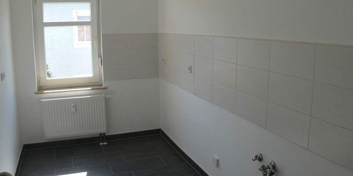 Etagenwohnung Heidenau Mügeln - 3 Zimmer, 76 m&sup2;, 125.000&euro; | Angebot:25725708