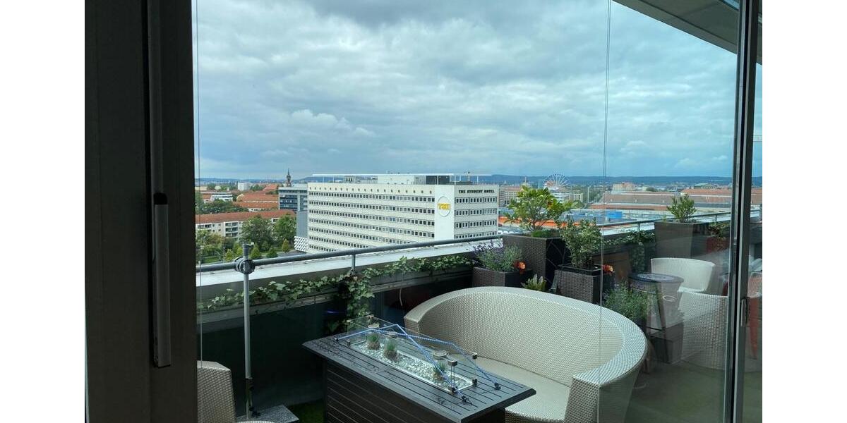 Citylights & Ballons – Penthouse mit besonderem Flair und EBK! 1 zimmer