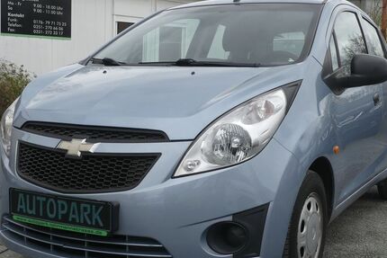 Chevrolet Spark 130.700 km 2.490 € Dresden 01237