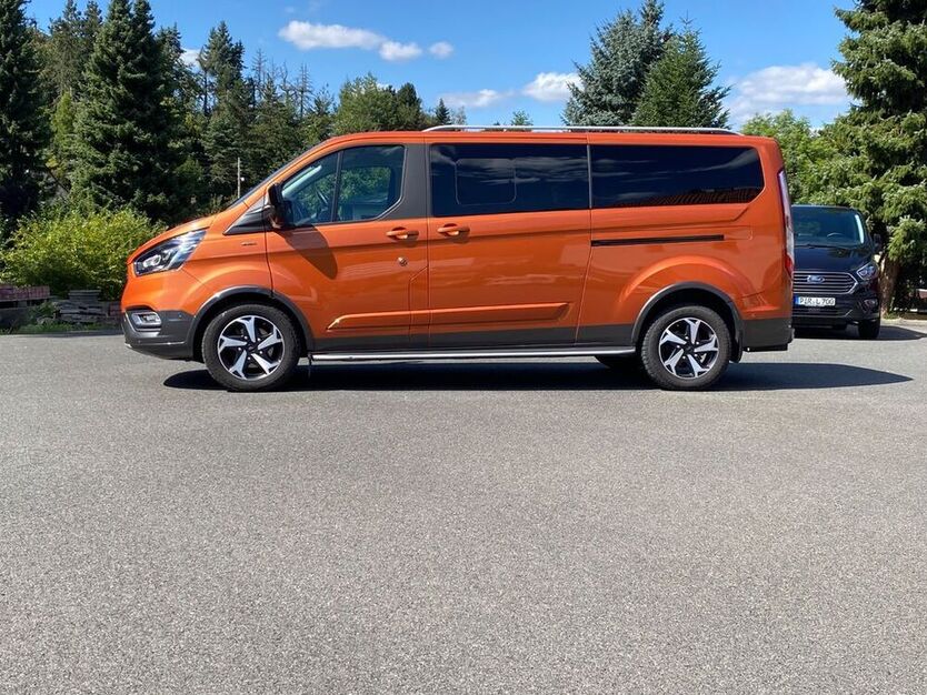 Tourneo Custom