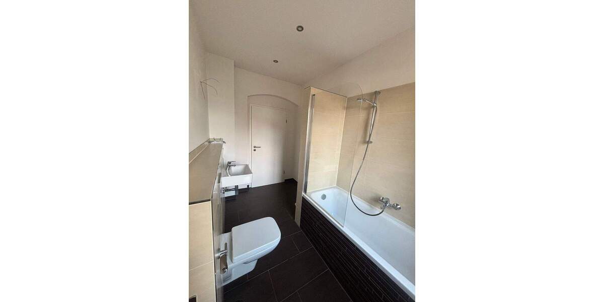 Etagenwohnung Freital Deuben - 2 Zimmer, 66 m&sup2;, 539&euro; | Angebot:25820511