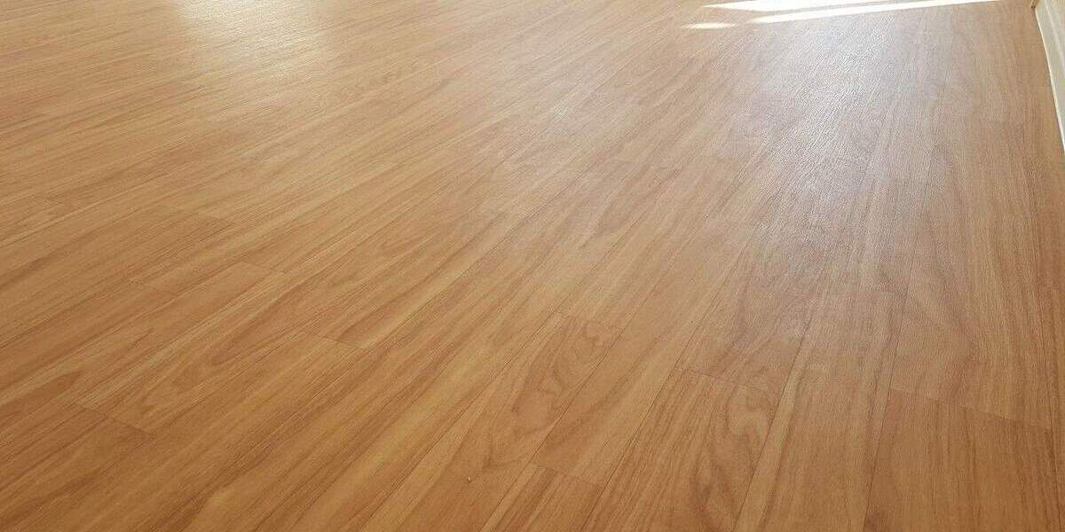 Etagenwohnung Dresden Strehlen - 3 Zimmer, 64 m&sup2;, 450&euro; | Angebot:25299702