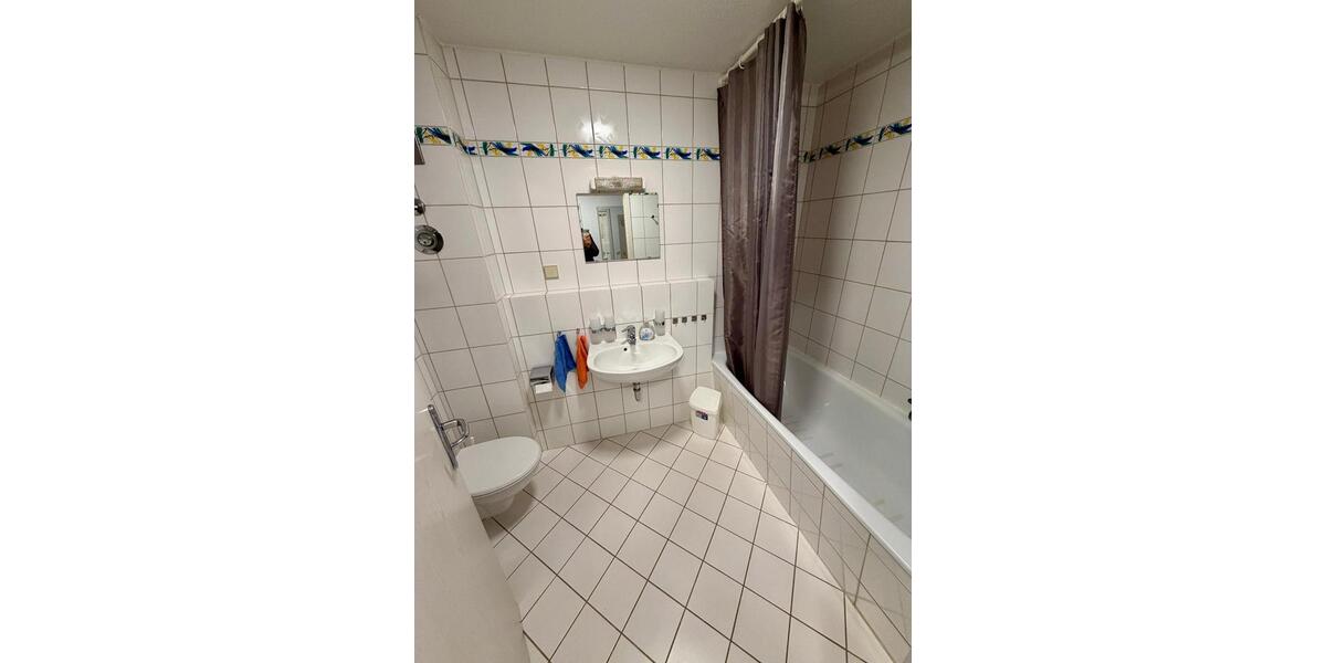 2-Raum Wohnung mit Balkon in Bestlage, möbliert, provisionsfrei 2 zimmer