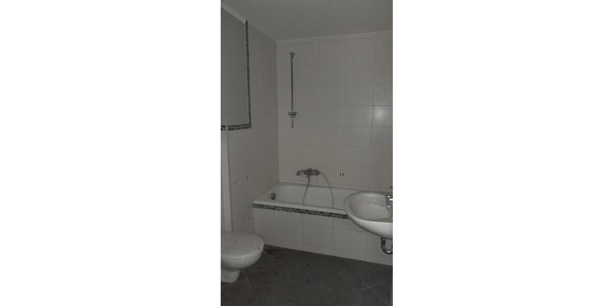 Erdgeschoßwohnung Dresden Prohlis - 2 Zimmer, 67 m&sup2;, 563&euro; | Angebot:24858825