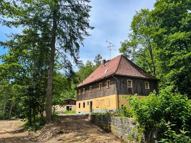 Haus zum Kaufen in Neustadt 590.000 € 250 m²