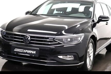 VW Passat Variant