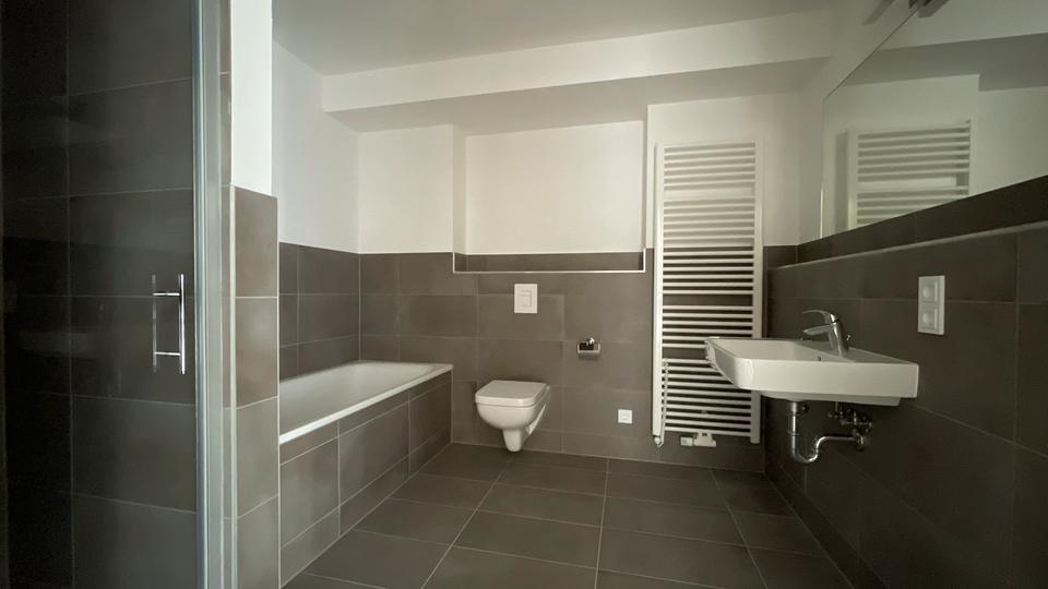 Etagenwohnung Dresden Neustadt - 2 Zimmer, 69 m&sup2;, 1.034&euro; | Angebot:25751119