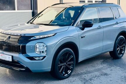 Mitsubishi Outlander 18.000 km 53.990 &euro; Heidenau 01809