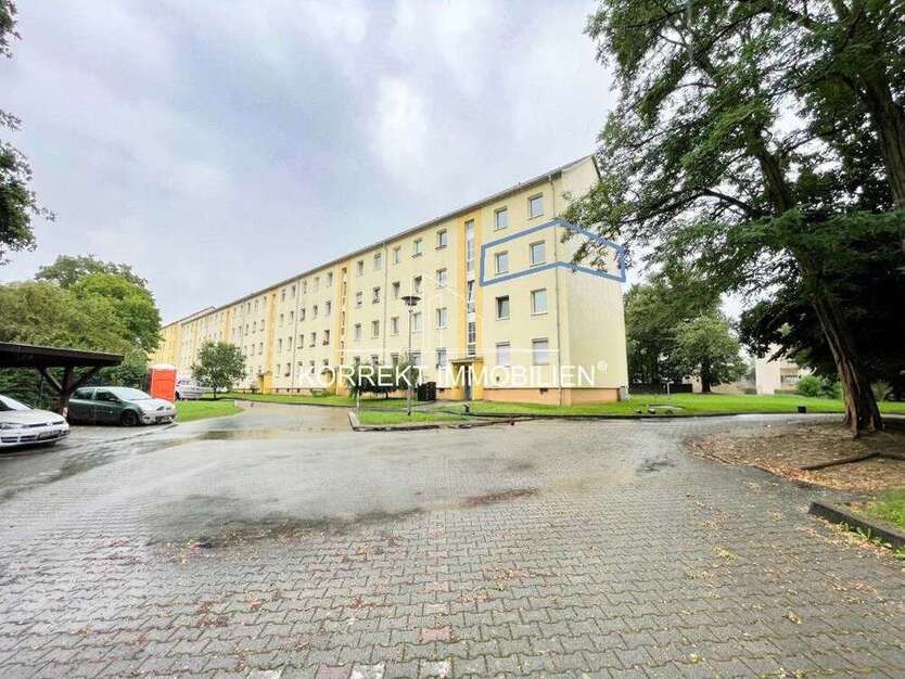 Wohnung zum Kaufen in Pirna 76.000 € 50.4 m²