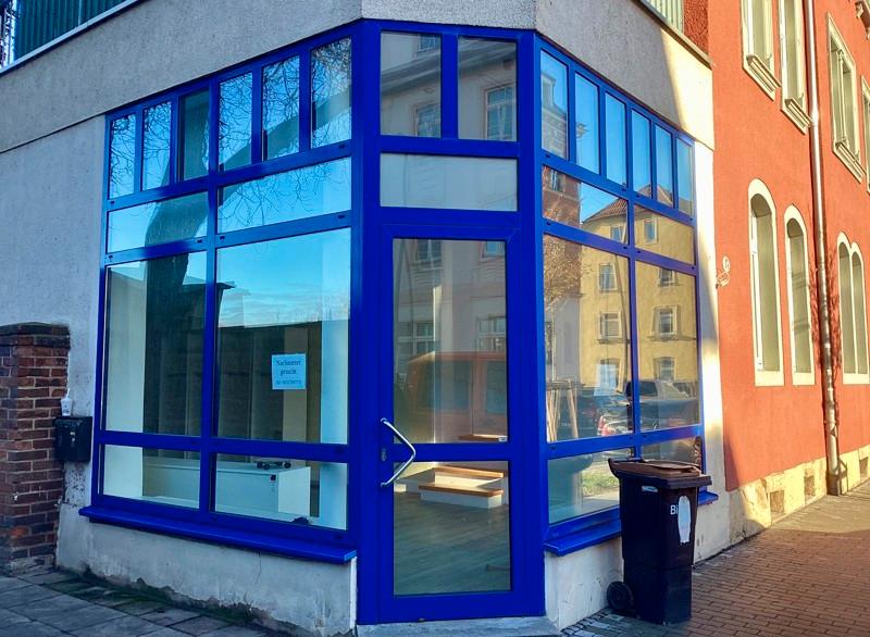 Attraktive Gewerbefläche in verkehrsgünstiger Lage zimmer