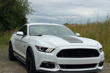 Ford Mustang 9.335 km 46.450 &euro; Pirna 01796