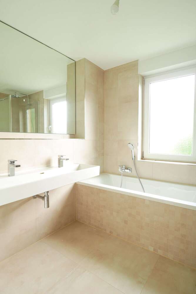 Haus zum Kaufen in Freital 469.000 € 165.05 m²