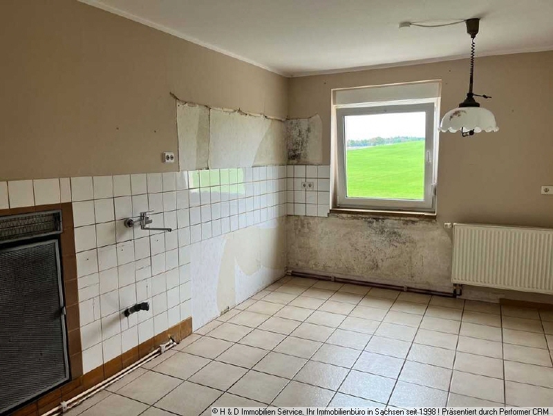 Eigentumswohnung mit großen Garten und Garage gesucht ? 3 zimmer