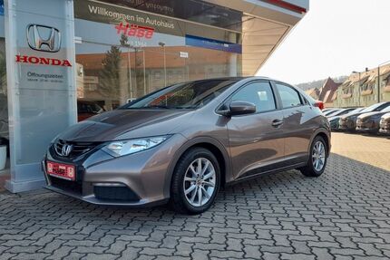 Honda Civic 93.200 km 7.490 &euro; Heidenau 01809
