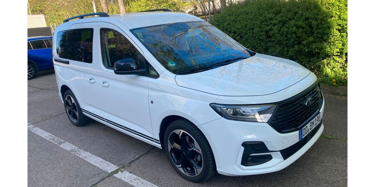 Ford Tourneo Connect 22.087 km 27.800 &euro; Dresden 01259