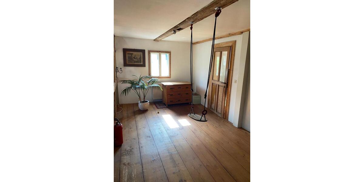 Einfamilienhaus Großröhrsdorf - 6 Zimmer, 140 m&sup2;, 160.000&euro; | Angebot:25523323
