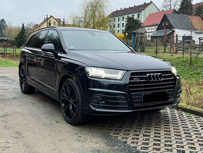Q7