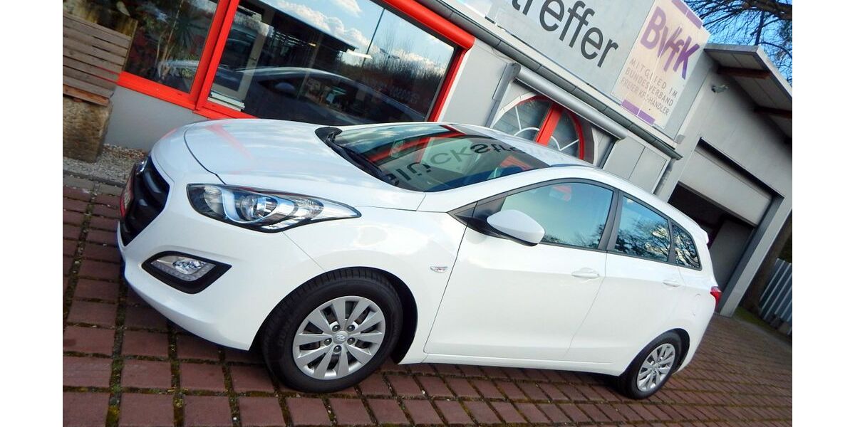Hyundai i30 91.800 km 9.950 &euro; Pirna/ Dresden 01796