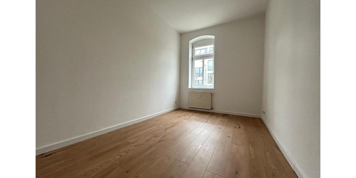 Etagenwohnung Dresden Cotta - 3 Zimmer, 74 m&sup2;, 819&euro; | Angebot:26416329