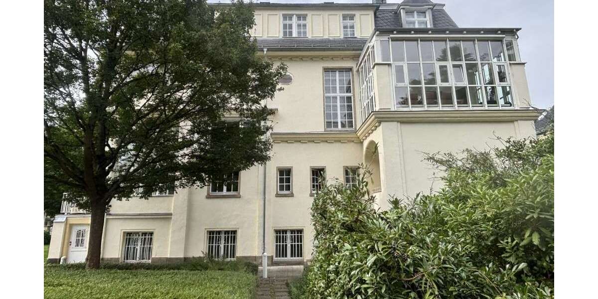 Etagenwohnung Dresden Loschwitz - 2.5 Zimmer, 82 m&sup2;, 683&euro; | Angebot:27504336