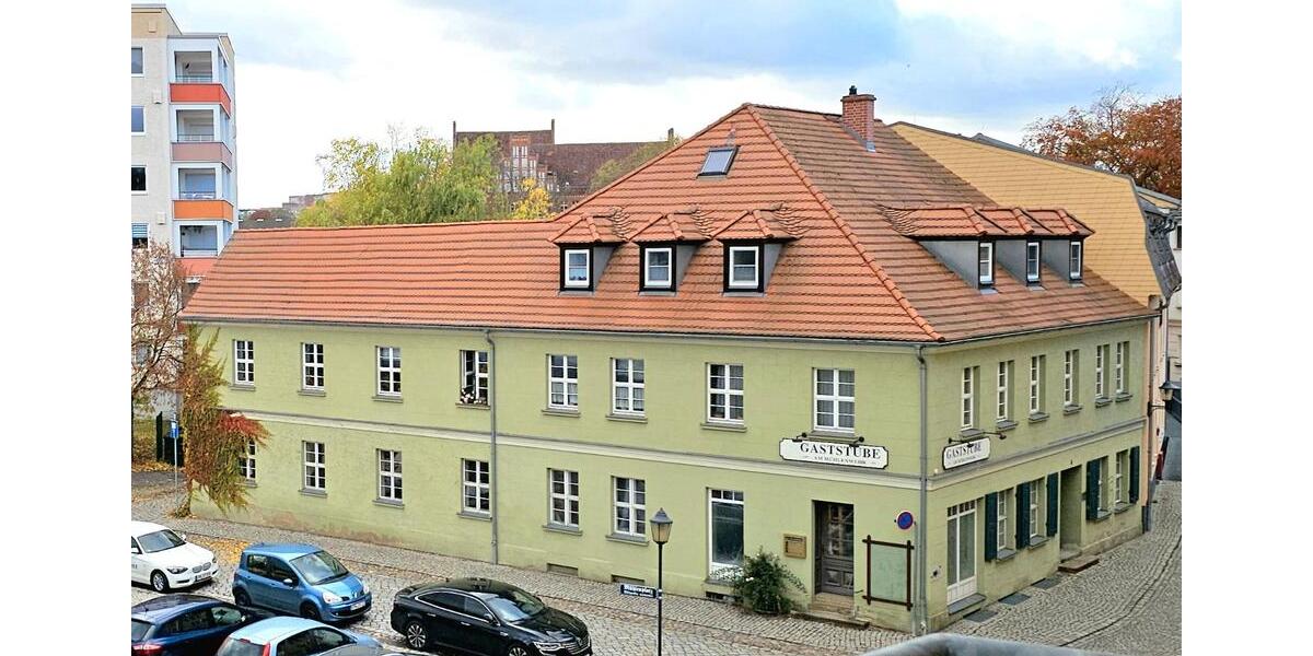 Etagenwohnung Dresden Klotzsche - 2 Zimmer, 107 m&sup2;, 700&euro; | Angebot:26021813